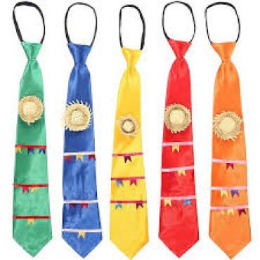 4444 - GRAVATA JUNINA