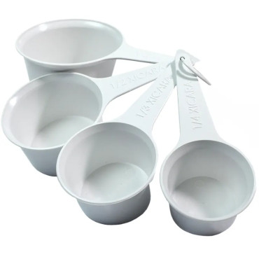 9398 - KIT XÍCARAS MEDIDORAS BRANCO DONA LELLA COM 4